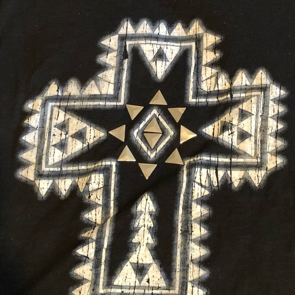 Kandy Kiss 💋 Plus Size Burnout Top with Cross - Picture 5 of 8